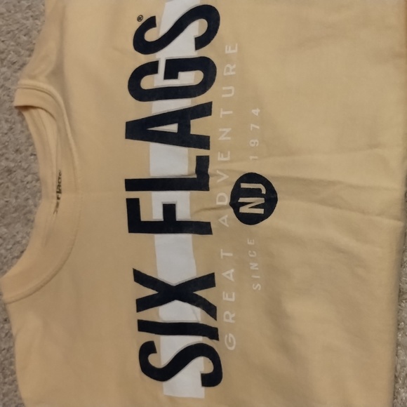 Six Flags NJ Tee - Picture 3 of 4